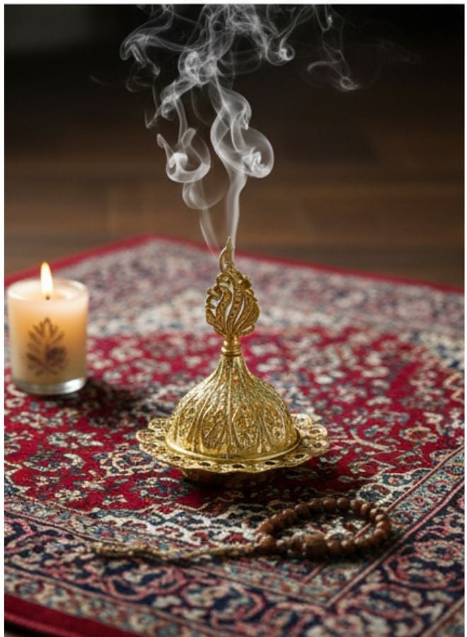 مبخرة بخور ذهبية بتصميم عربي فاخر – مبخرة معدنية مزخرفة من الحديد عالي الجودة مع غطاء قابل للإزالة – لتعطير الجو ونشر الروائح العطرية بالتساوي – قطعة ديكور فاخرة للمنازل والمناسبات – هدية مثالية للأصدقاء والعائلة - Image 2